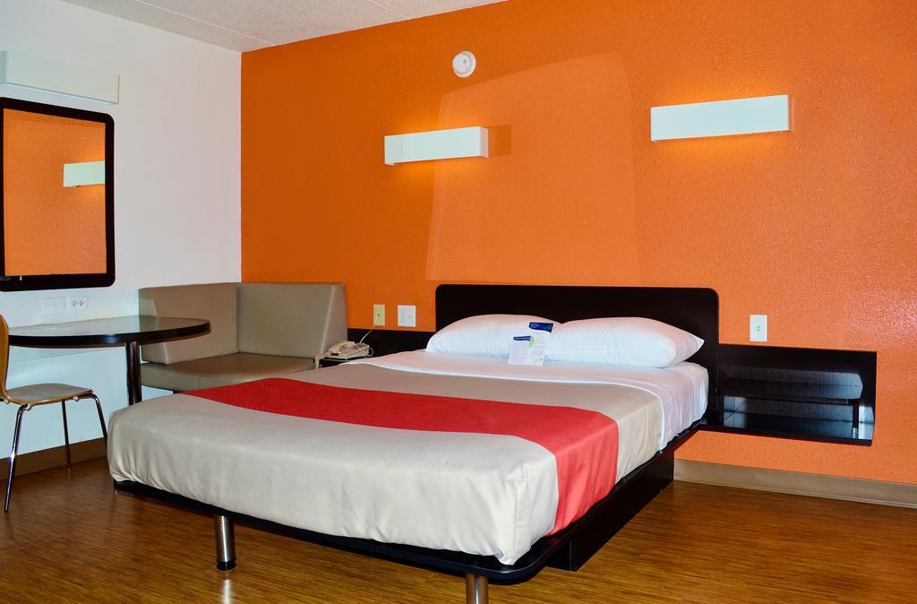 Motel 6 Boston South - برينتري المظهر الخارجي الصورة