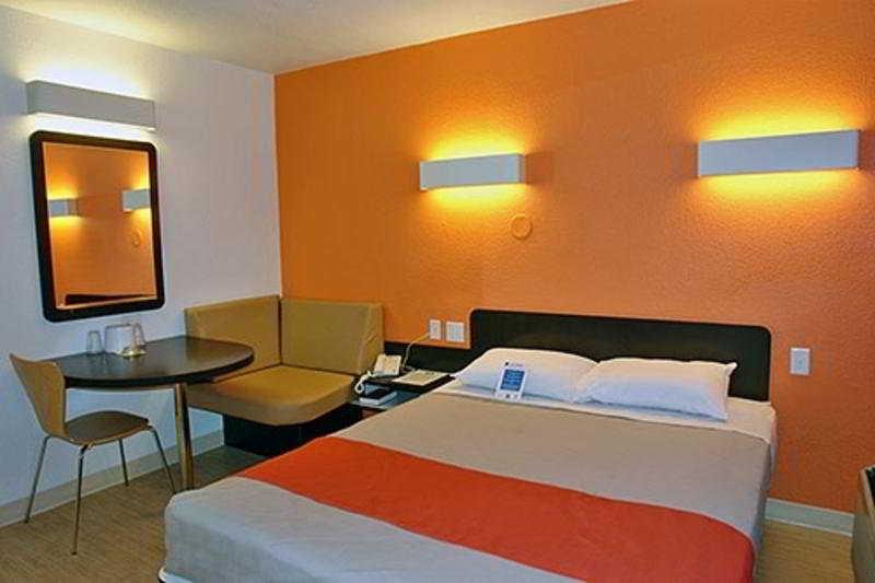 Motel 6 Boston South - برينتري المظهر الخارجي الصورة