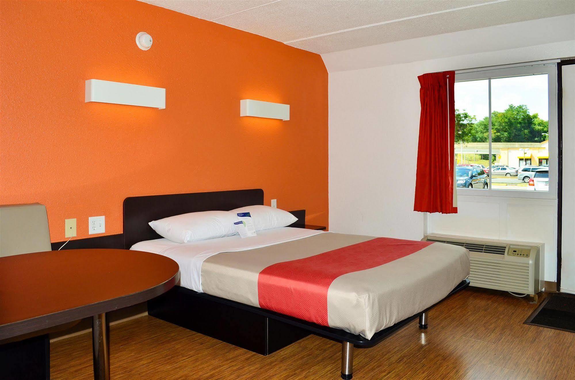 Motel 6 Boston South - برينتري المظهر الخارجي الصورة