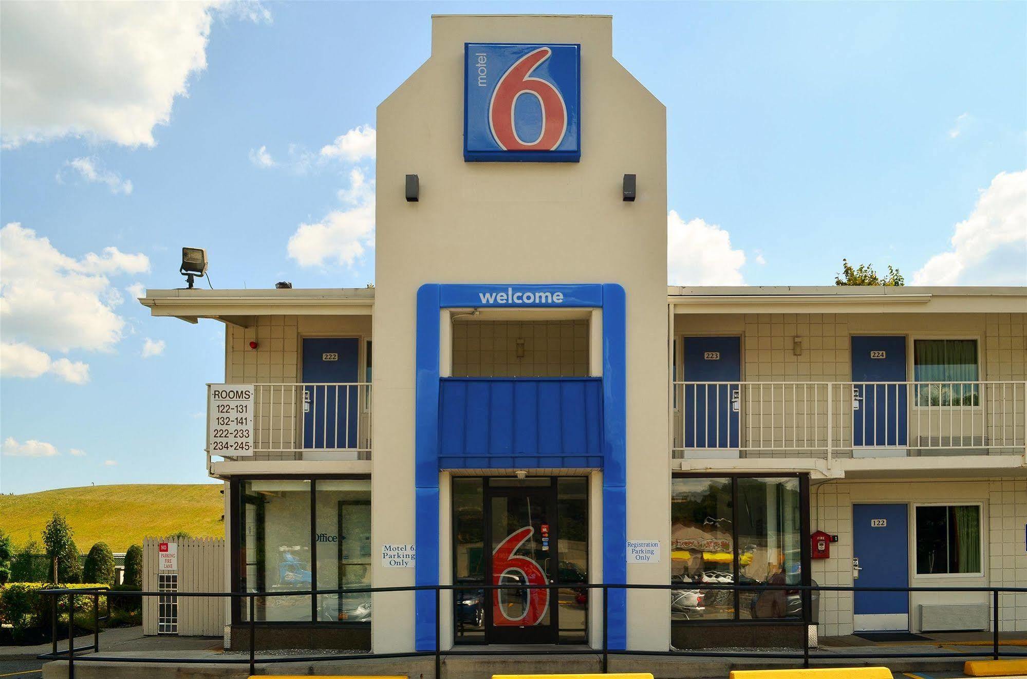 Motel 6 Boston South - برينتري المظهر الخارجي الصورة