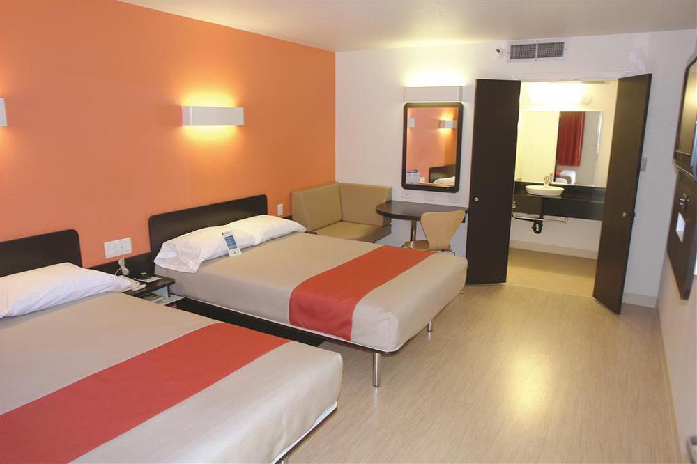 Motel 6 Boston South - برينتري الغرفة الصورة