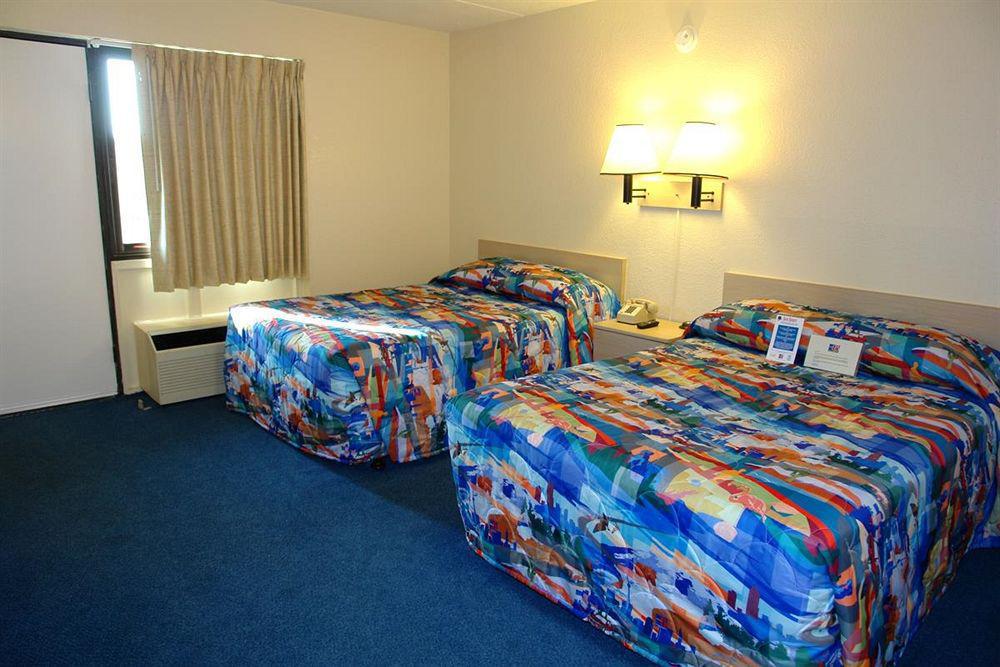 Motel 6 Boston South - برينتري المظهر الخارجي الصورة